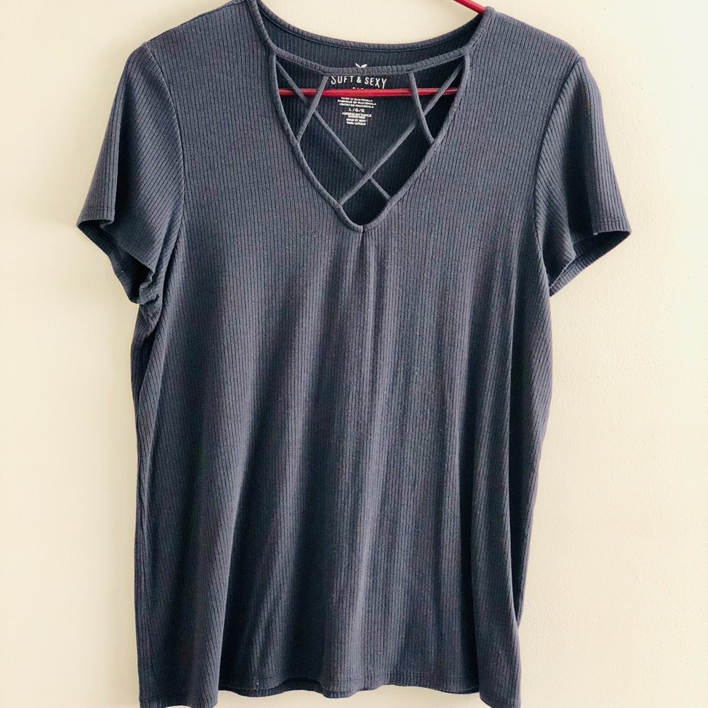 American Eagle TShirt • Black • Size L